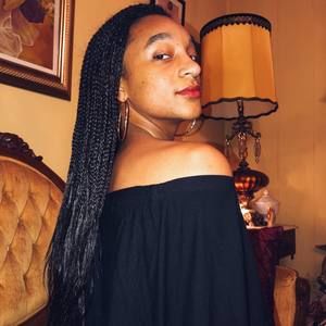 Meet your Posher, Aleena